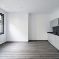 Interior bloc de pisos d'alta eficiència energètica a Poblenou , Barcelona