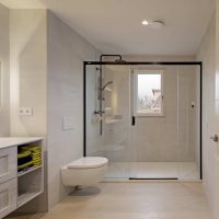baño de una casa pasiva passivhaus en Begues Cataluña
